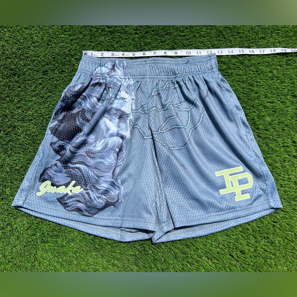 Inaka Power Gray Print Men's Athletic Shorts
